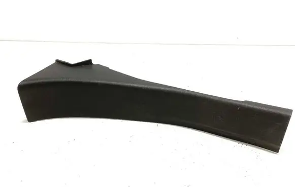 Chevrolet Volt I Rear sill trim cover 9468R001 22875796 44297460