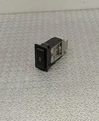 Toyota Avensis T250 Seat heating switch 153261