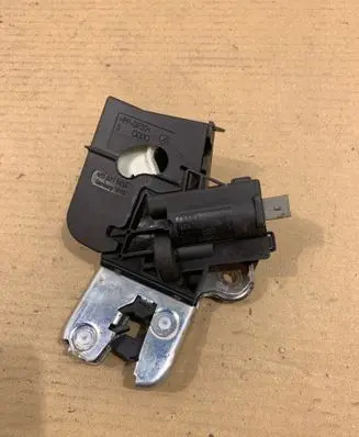 Audi A4 S4 B8 8K Tailgate/trunk/boot lock/catch/latch 4F5827505D