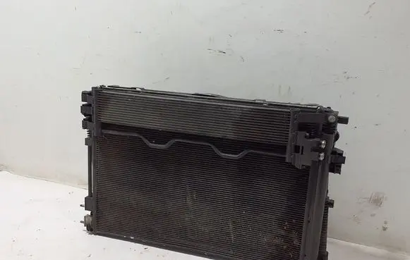 Chrysler Pacifica Radiator set 
