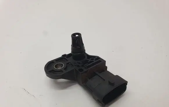 Opel Insignia A Air pressure sensor 0281006077 55568175