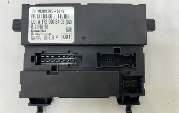 Mercedes-Benz SLK R172 Navigation unit CD/DVD player A1729003406