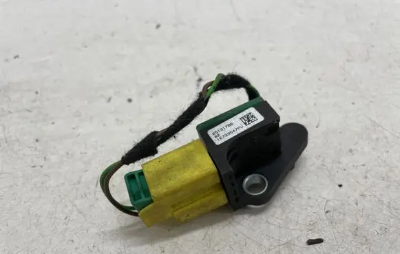 Volkswagen PASSAT B7 Airbag deployment crash/impact sensor 5N0959351B