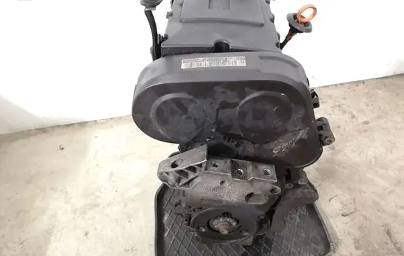 Volkswagen Touran I Engine BKD 372866