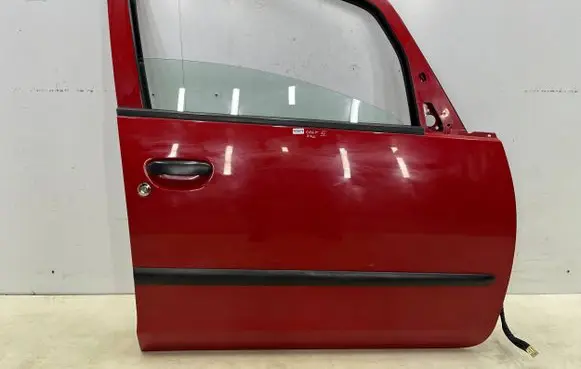 Mitsubishi Colt Front door