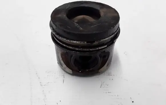 Renault Megane II Piston with connecting rod PKRN407601DA