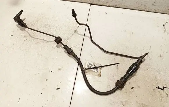 Ford Mondeo Mk III Clutch pipe/line 