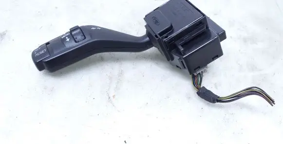 Ford Focus Indicator stalk 4M5T13335BD