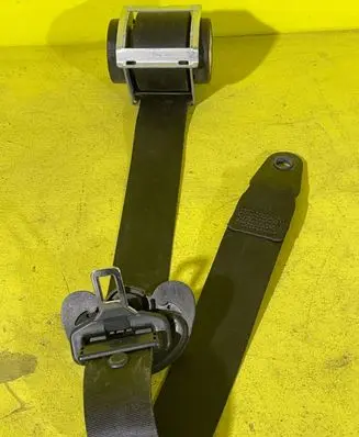 Mini One - Cooper Coupe R56 Seat belt trim 118KM