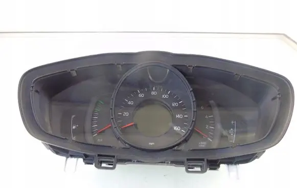 Volvo V40 Speedometer (instrument cluster) 31314484