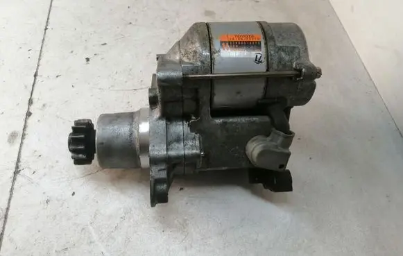 Toyota RAV 4 (XA40) Starter motor 2810074270 2280006273