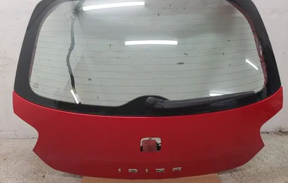 Tailgate/trunk/boot lid