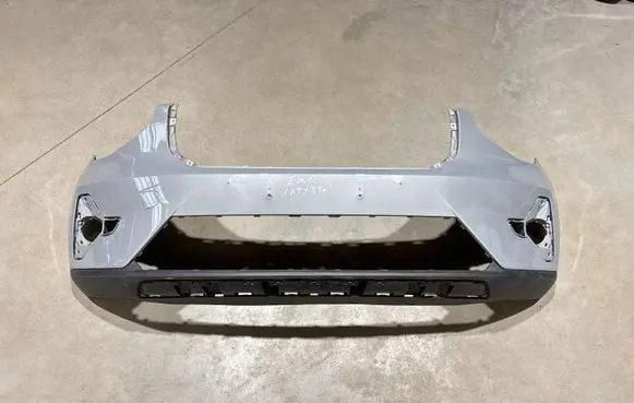 Volvo C40 Front bumper 31690933