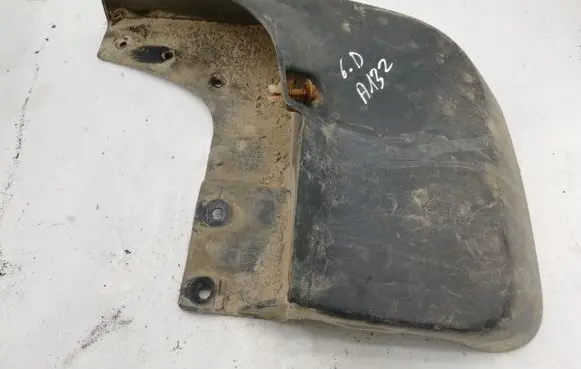 Mitsubishi L200 Front mudguard NOCODE