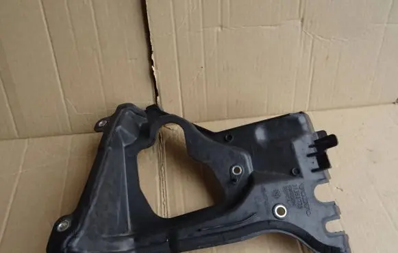 Volvo XC60 Other engine bay part 31353775