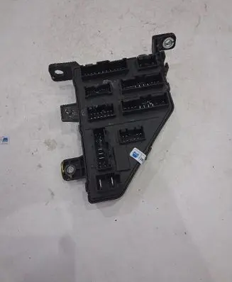 Hyundai Tucson JM Fuse box set 911102E001