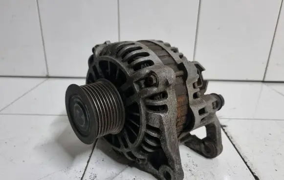 Mazda MPV II LW Generator/alternator A3TB4981 RF5C