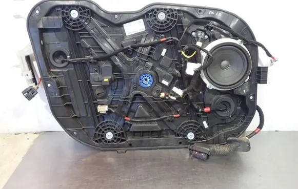 Hyundai i30 Front door electric window regulator 