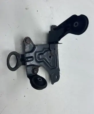 Peugeot 508 ABS pump bracket 