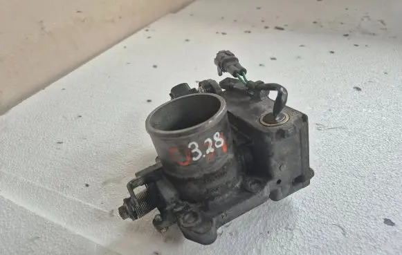Toyota Corolla E120 E130 Throttle valve 27030-5F09