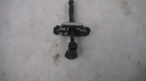 Hyundai i20 (BC3 BI3) Rear door check strap stopper JHKHKOIBGH
