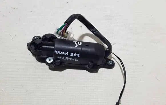 Mercedes-Benz C W205 Shock absorber/damper mounting bracket 9918017267DEE 9918017267