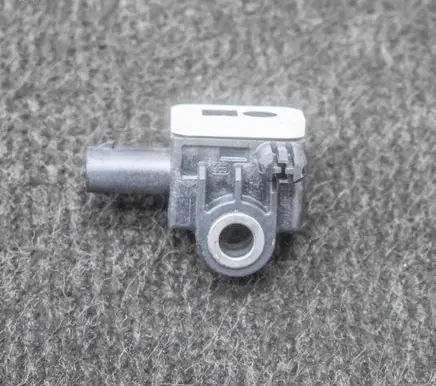 Ford Focus Airbag deployment crash/impact sensor 9234989