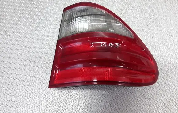 Mercedes-Benz E W210 Rear/tail lights A2108205464
