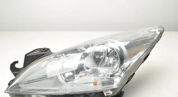 Peugeot 5008 Headlight/headlamp 