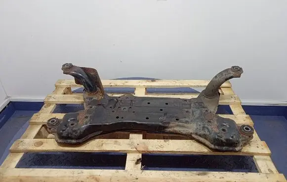 Mitsubishi Endeavor Front subframe 