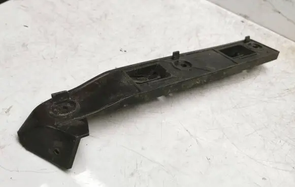 Volkswagen Golf IV Front bumper mounting bracket 1J0807183A