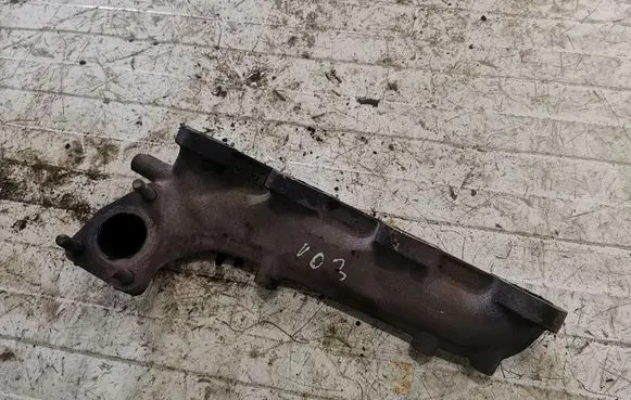 Toyota Avensis T220 Exhaust manifold NOCODE
