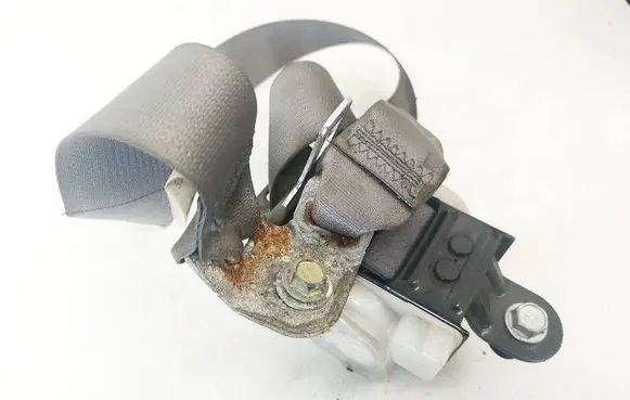 Honda Civic Rear seatbelt 