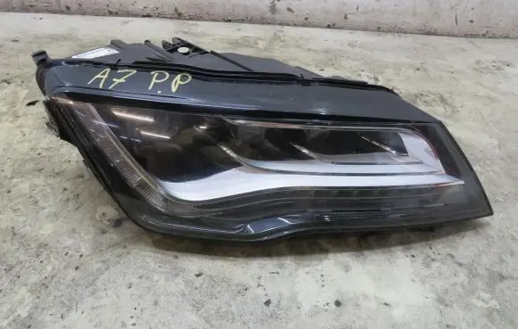 Audi A7 S7 4G Headlight/headlamp 4G8941034B