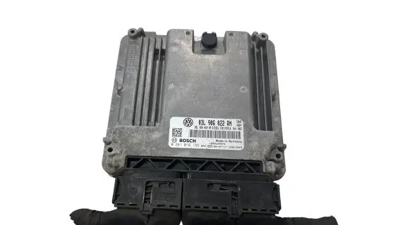 Volkswagen Tiguan Engine control unit/module 03L906022RP 03L906022RN 0281016155