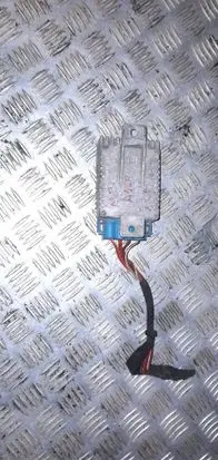 Mercedes-Benz A W168 Coolant fan relay A0275458032