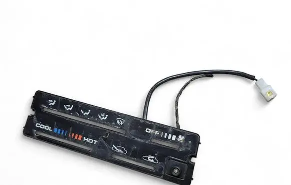 Suzuki Samurai Climate control unit 26732224