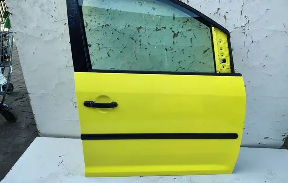 Volkswagen Caddy Front door