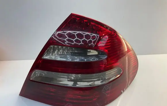 Mercedes-Benz E W211 Rear/tail lights A2118200664 334010 41622103