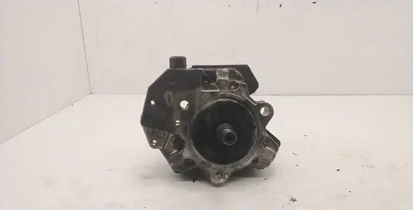 BMW 3 E46 Fuel injection high pressure pump 7788670 116451 0445010045