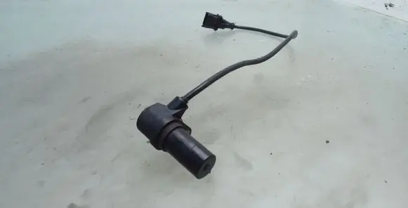 Alfa Romeo 147 Crankshaft position sensor 0281002474