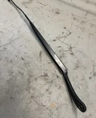 Renault Scenic II - Grand scenic II Front wiper blade arm