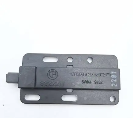 BMW 3 E92 E93 Keyless (KESSY) go control unit/module 6922211 61356922211