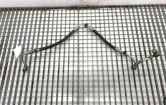 BMW 3 E90 E91 Air conditioning (A/C) pipe/hose 6964965