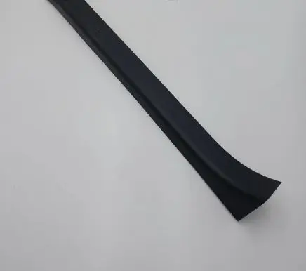 Nissan Leaf II (ZE1) Front sill trim cover 769B54NLOA