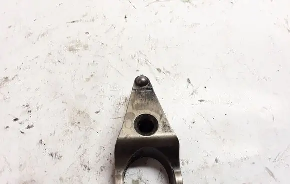 Toyota Corolla Verso E121 Fuel Injector clamp holder NOCODE