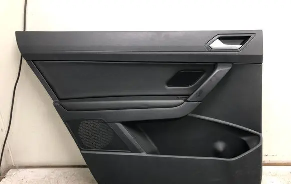 Volkswagen Touran III Coupe rear side trim panel 5TA867211