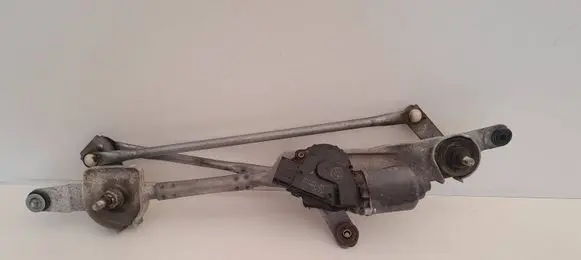 Opel Insignia A Wiper motor 13227392