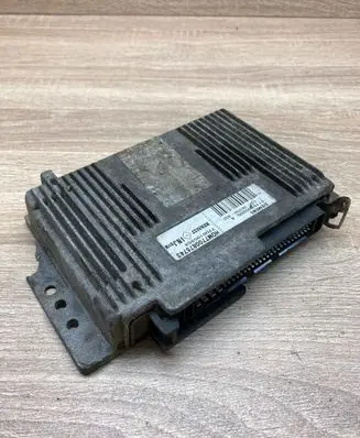 Renault Scenic I Engine control unit/module ECU HOM7700875743 S115300205A
