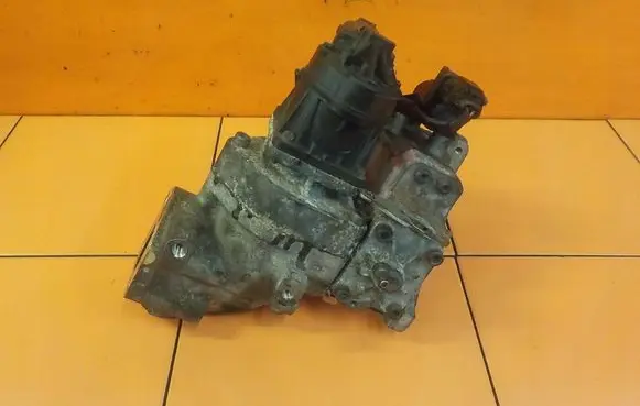 Opel Antara EGR thermostat K5T70980 2122A100 1MB7